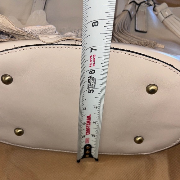 New Patricia Nash Elegant Chalk White Floral Tote Bag - Picture 9 of 9